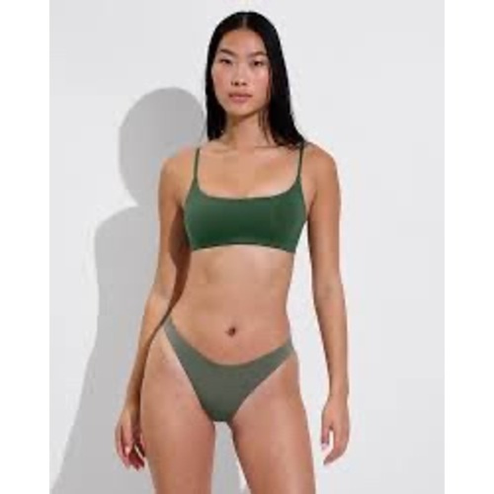 Left On Friday Pool Days Top Tropics Green Large New With Tags